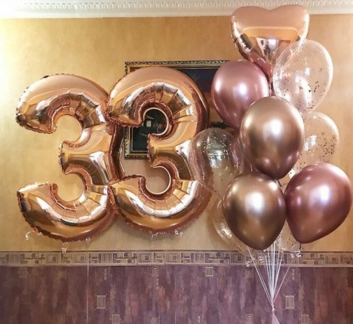 Композиция на 33 года в цвете розовое золото