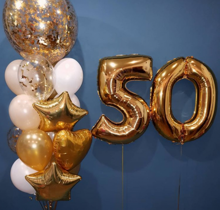 Решение в золотом и белом цвете на 50 лет