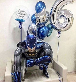 Композиция на 6 лет с Бэтменом