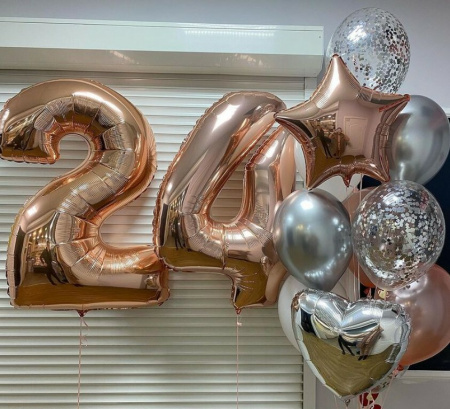 Букет на 24 года в цвете розовое золото и серебро