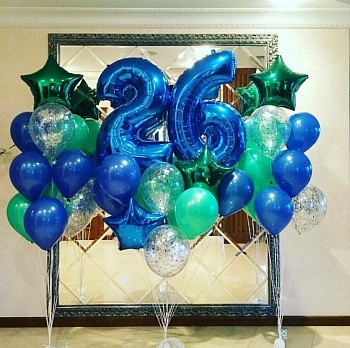Композиция на 26 лет в цвете синий-тиффани