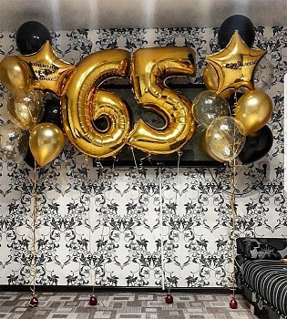 Композиция в золотом и черном цвете на 65 лет