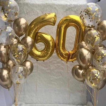 Решение в золоте женщине на 60 лет