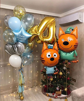Композиция Три кота с цифрой 4